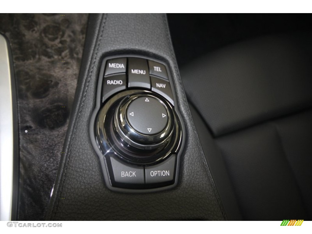 2014 BMW 6 Series 640i Gran Coupe Controls Photo #81827352