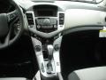 Silver Ice Metallic - Cruze LS Photo No. 4