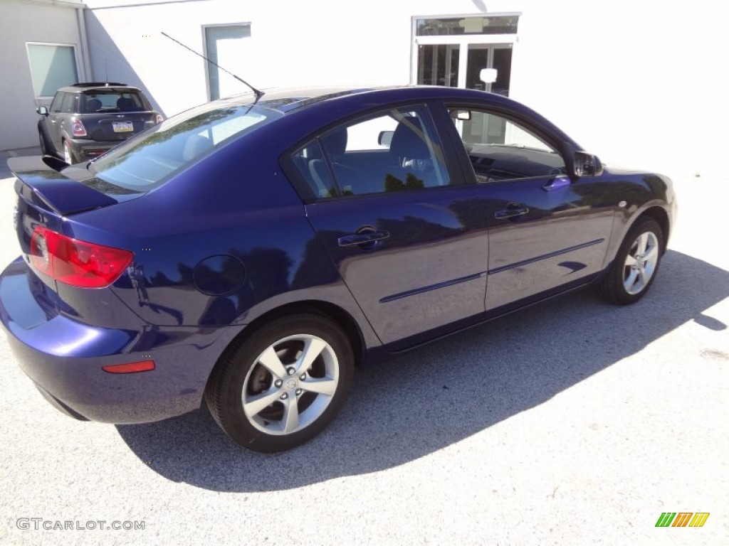 2006 MAZDA3 i Sedan - Strato Blue Mica / Black photo #13