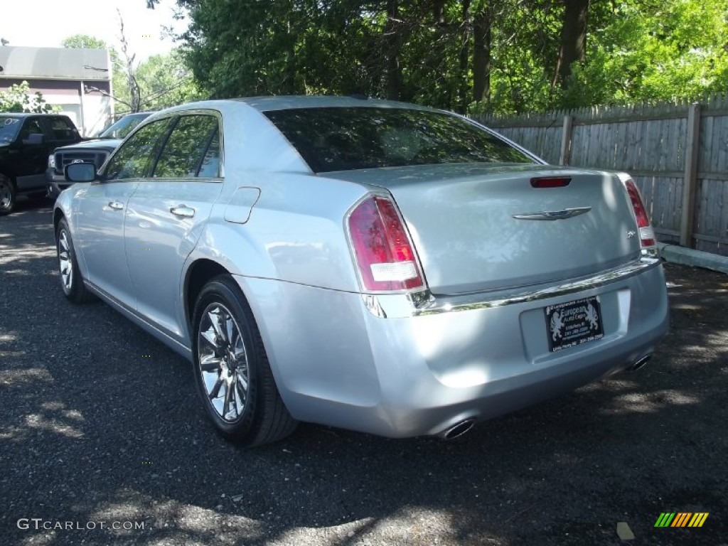 2012 300 Limited - Bright Silver Metallic / Black photo #6