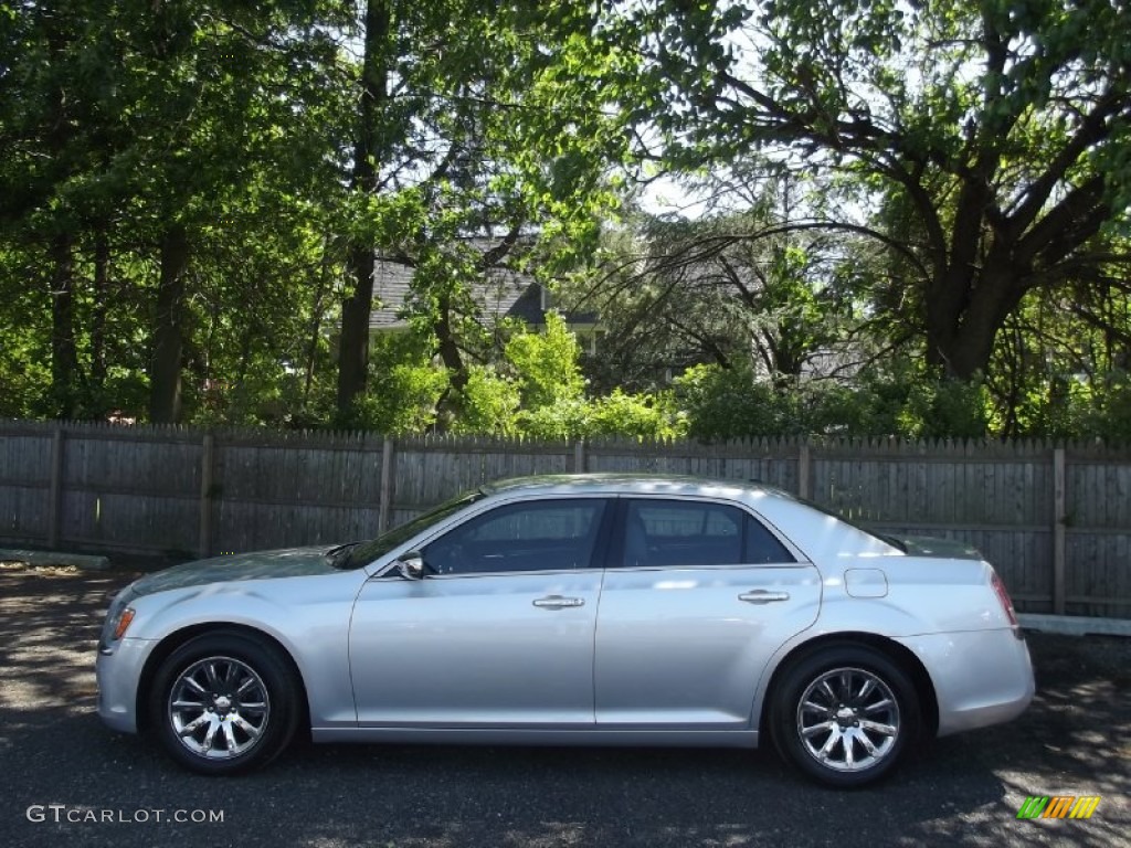 2012 300 Limited - Bright Silver Metallic / Black photo #7