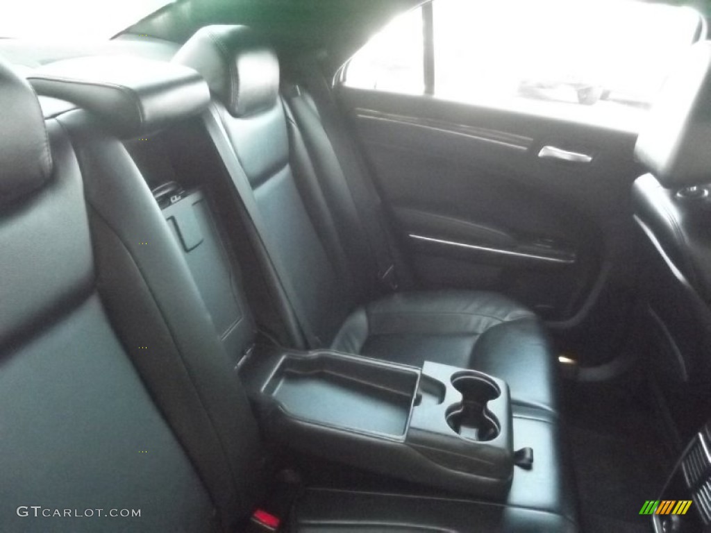 2012 300 Limited - Bright Silver Metallic / Black photo #27