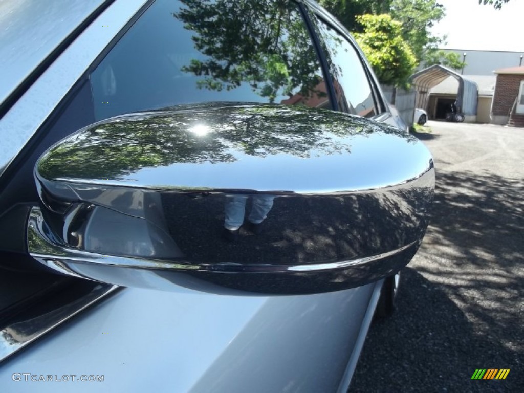 2012 300 Limited - Bright Silver Metallic / Black photo #33