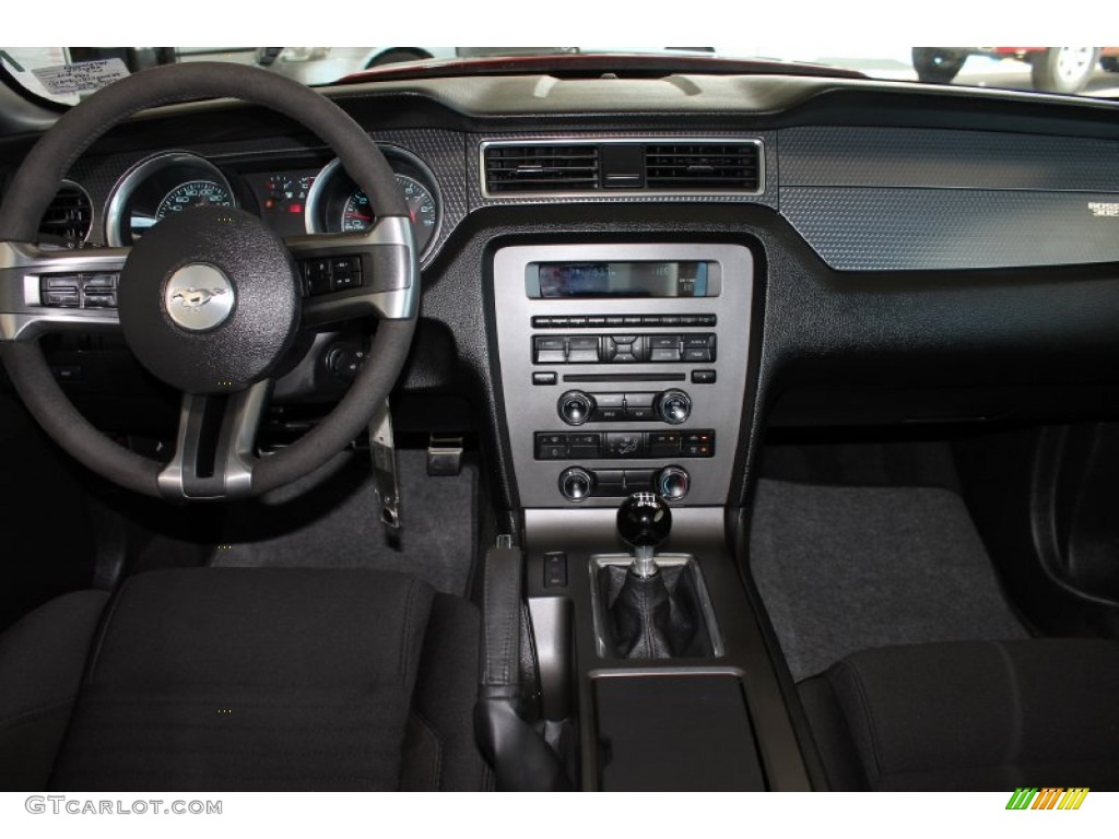 2012 Ford Mustang Boss 302 Charcoal Black Dashboard Photo #81830822