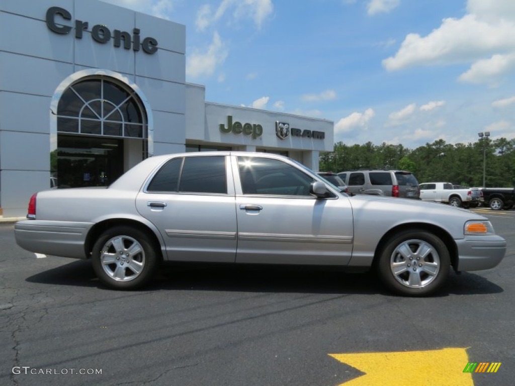 2011 Crown Victoria LX - Silver Birch Metallic / Light Camel photo #8