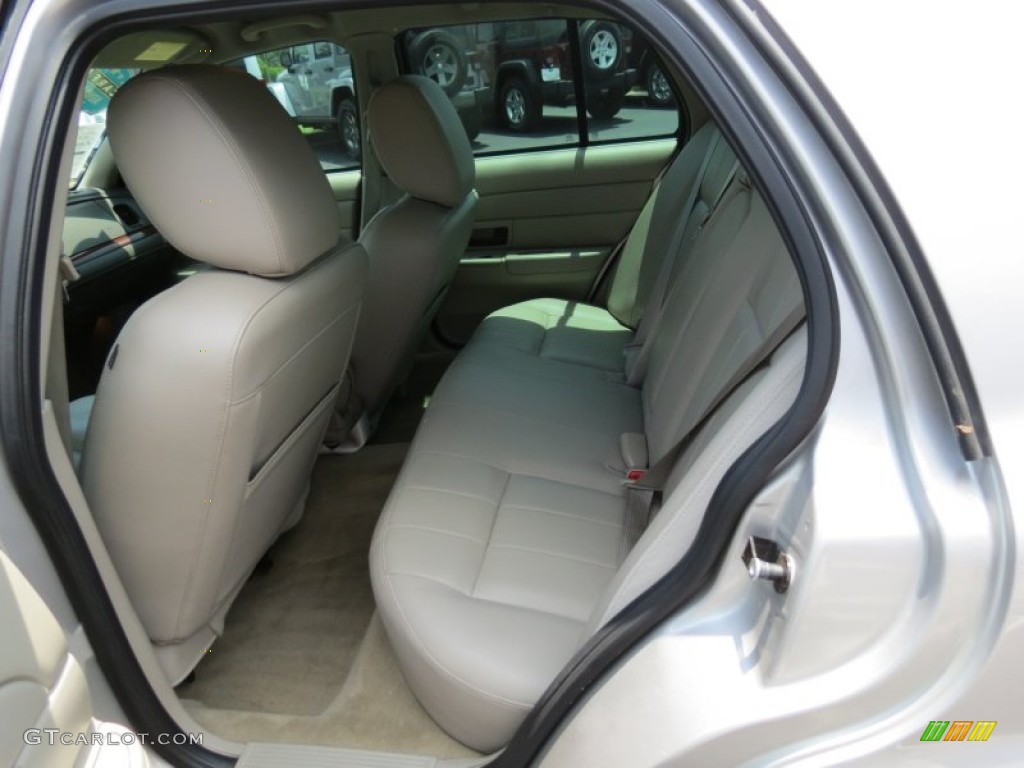 2011 Crown Victoria LX - Silver Birch Metallic / Light Camel photo #12