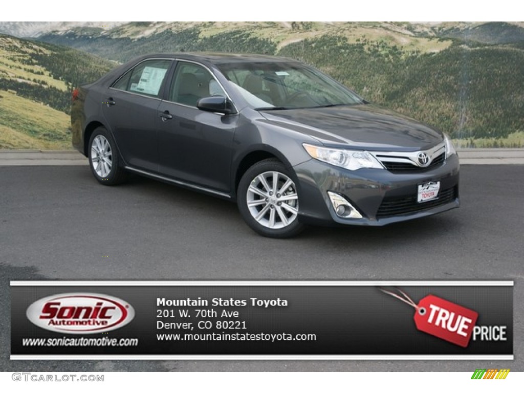 2013 Camry XLE V6 - Magnetic Gray Metallic / Ash photo #1