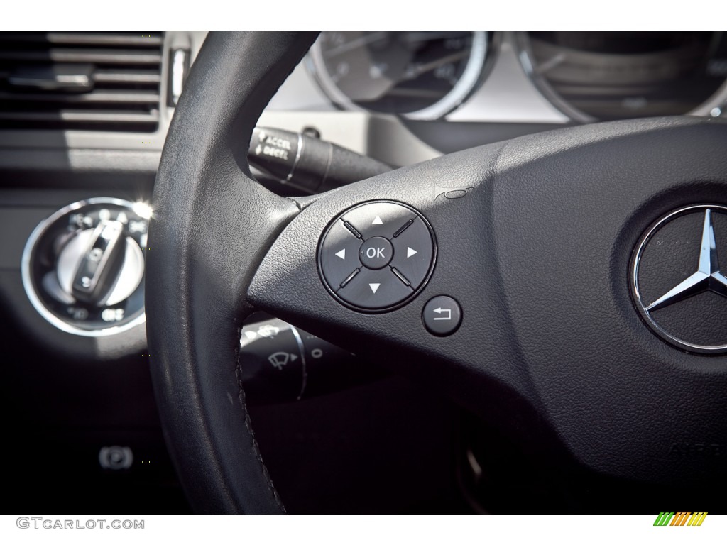 2010 Mercedes-Benz C 300 Luxury Controls Photo #81833502