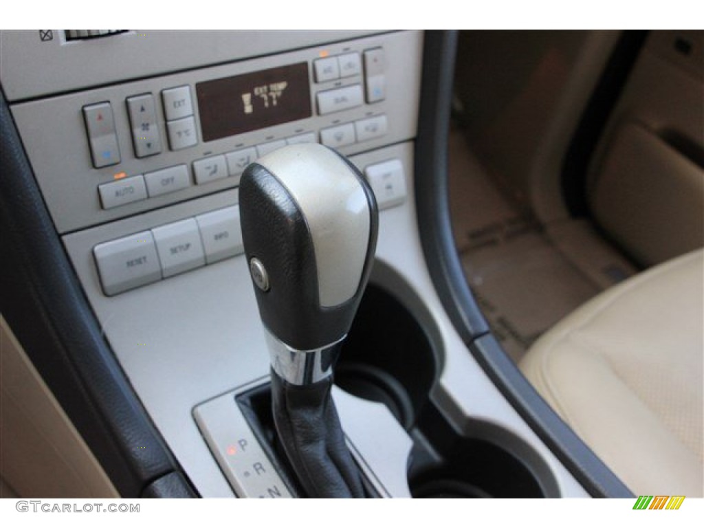 2005 Aviator Luxury AWD - Vivid Red Metallic / Camel photo #18
