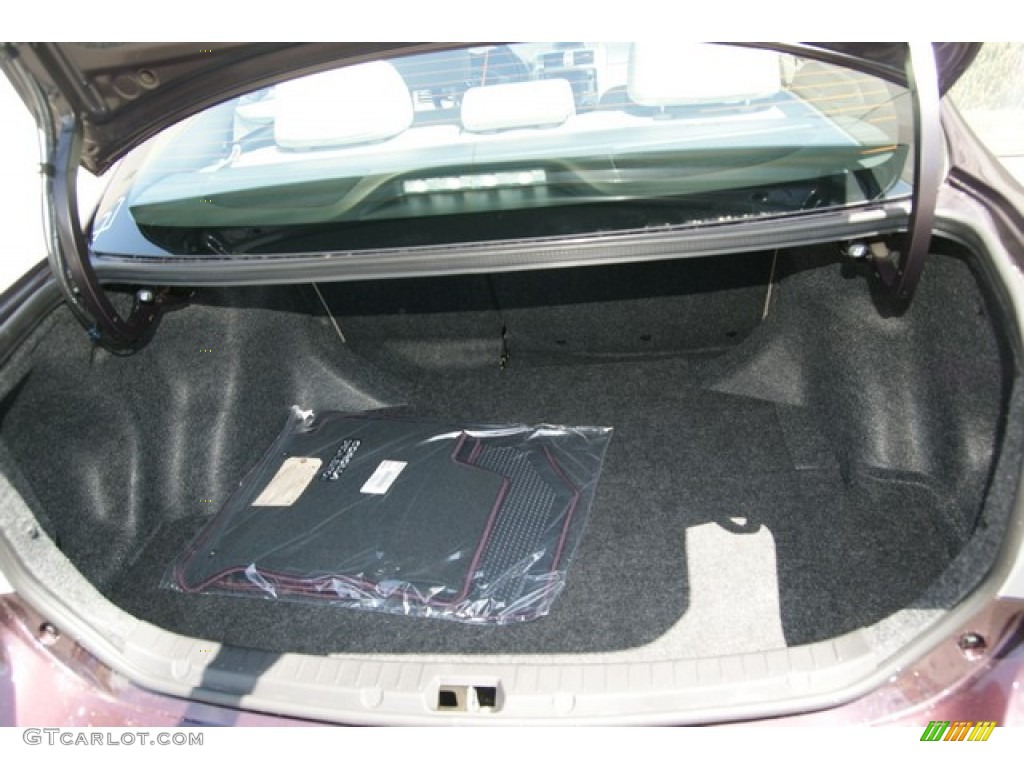 2013 Corolla LE Special Edition - Black Currant Metallic / Bisque photo #8