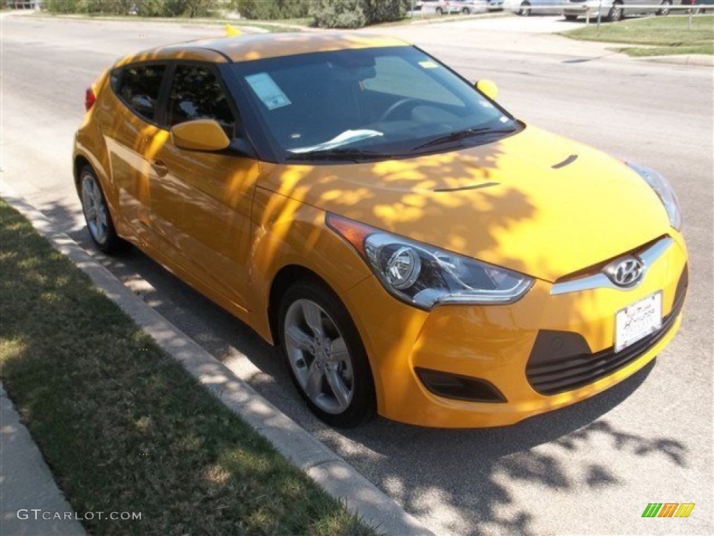 2013 Veloster  - 26.2 Yellow / Black photo #6