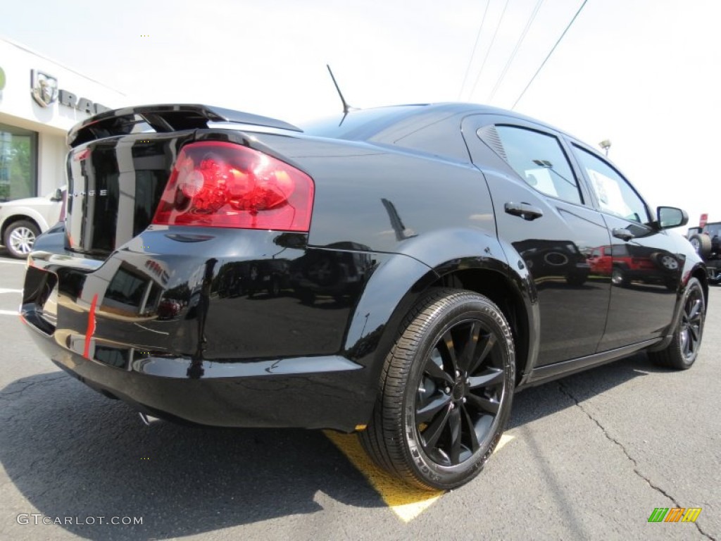2013 Avenger SE V6 Blacktop - Black / Black photo #7