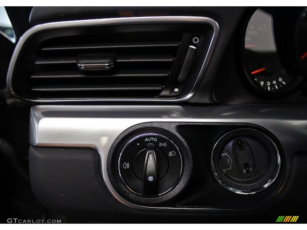 2012 Porsche New 911 Carrera S Cabriolet Controls Photo #81839862