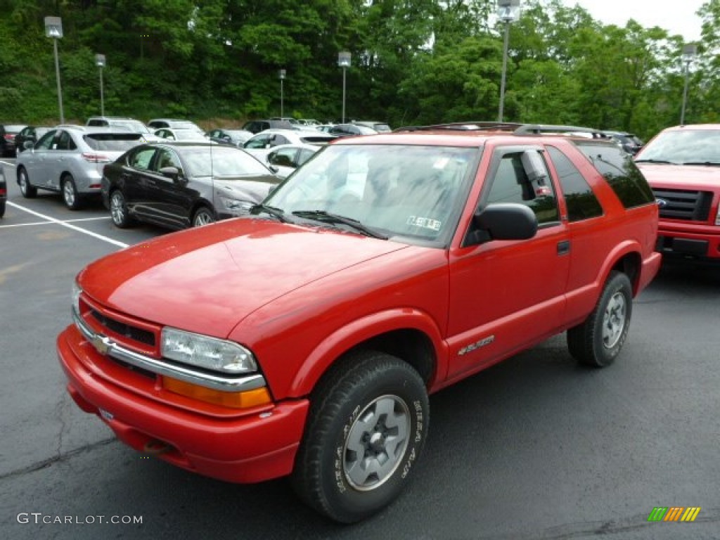 Victory Red 2003 Chevrolet Blazer LS 4x4 Exterior Photo #81841995