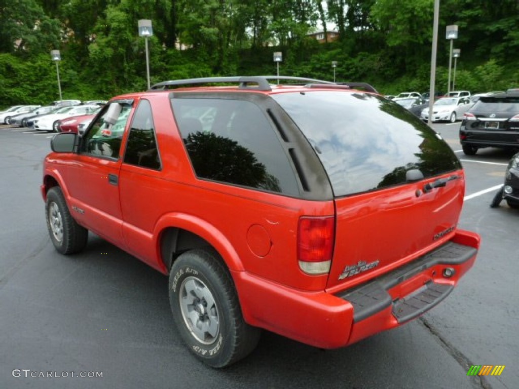 Victory Red 2003 Chevrolet Blazer LS 4x4 Exterior Photo #81842206