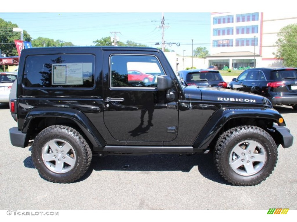 2012 Wrangler Rubicon 4X4 - Black / Black photo #2