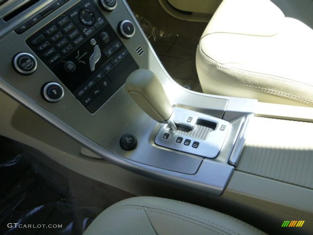 2011 XC60 T6 AWD - Barents Blue Metallic / Sandstone Beige photo #17