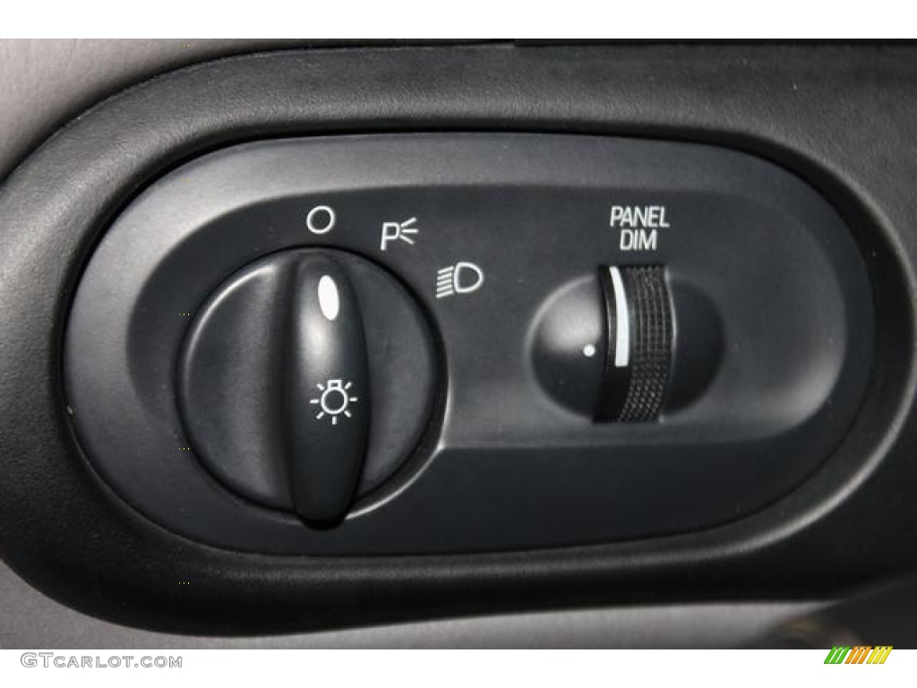 1996 Ford Taurus GL Wagon Controls Photos