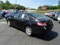 Black - Camry LE Photo No. 7
