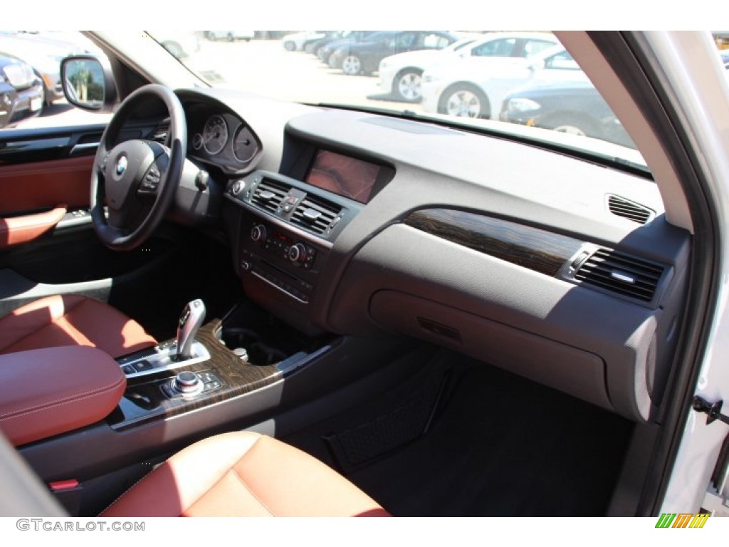 2013 X3 xDrive 28i - Alpine White / Chestnut photo #26
