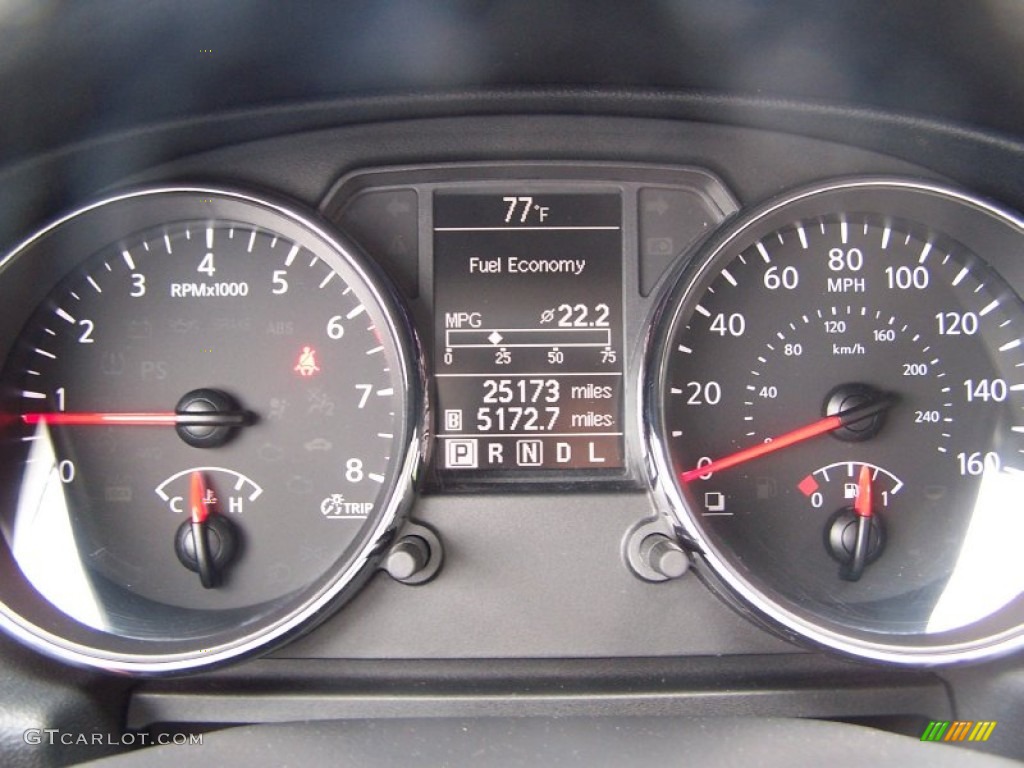 2011 Rogue S AWD - Silver Ice Metallic / Gray photo #16