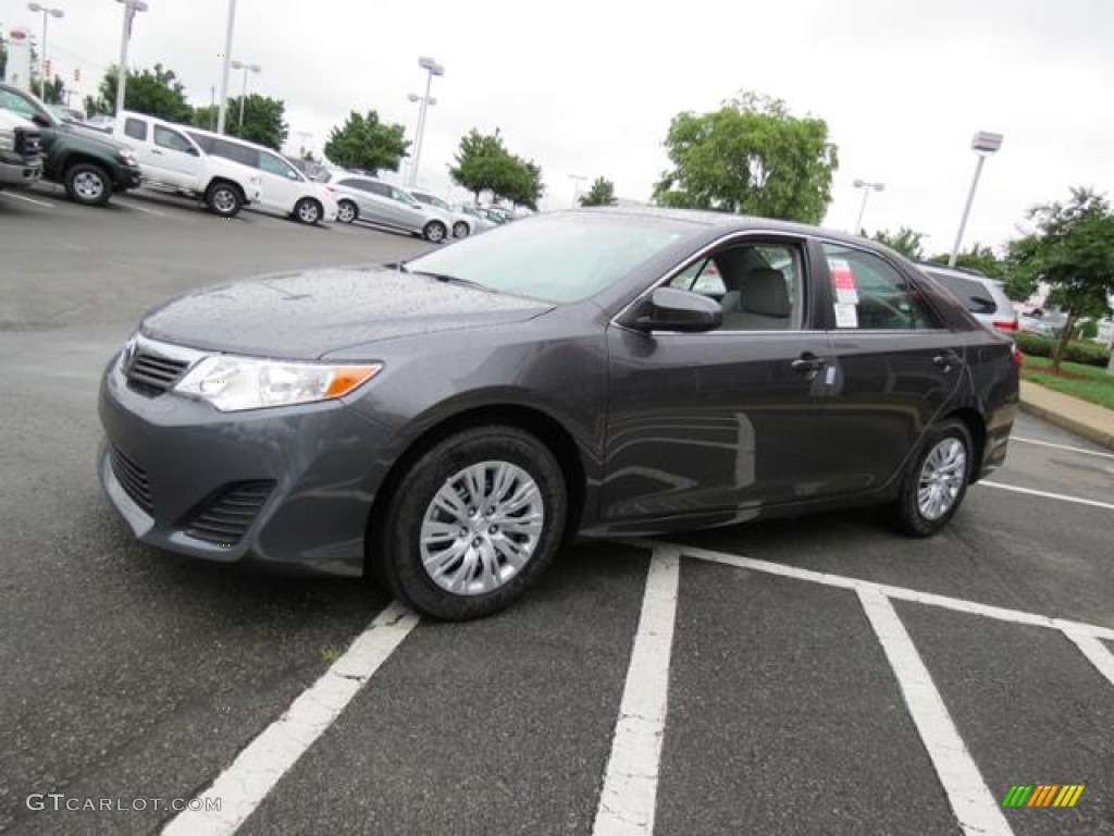 2013 Camry L - Magnetic Gray Metallic / Ash photo #3