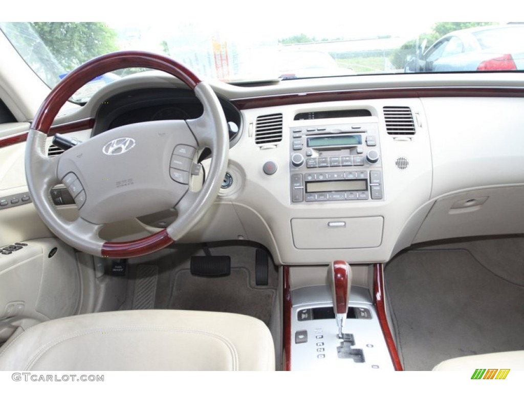 2006 Azera Limited - Ebony Black / Beige photo #25