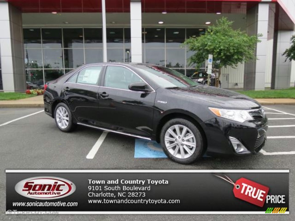 2013 Camry Hybrid XLE - Attitude Black Metallic / Light Gray photo #1