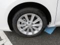 2013 Super White Toyota Camry Hybrid XLE  photo #4