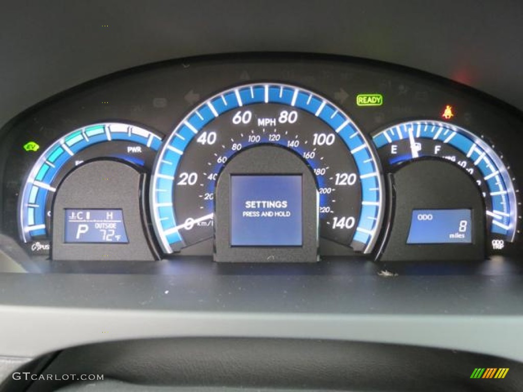 2013 Toyota Camry Hybrid XLE Gauges Photo #81855057