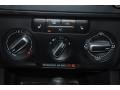 Black - Jetta SE Sedan Photo No. 17