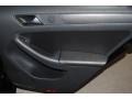 Black - Jetta SE Sedan Photo No. 34
