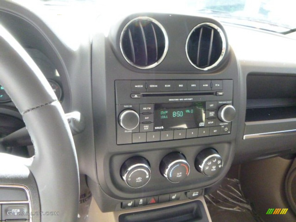 2012 Patriot Latitude 4x4 - Copperhead Orange Pearl / Dark Slate Gray/Light Pebble Beige photo #18