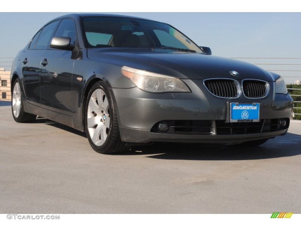 2006 5 Series 530i Sedan - Olivin Green Metallic / Beige photo #1
