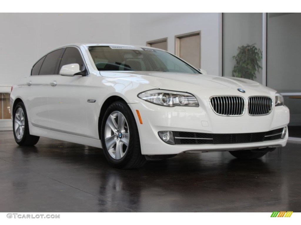 Alpine White 2012 BMW 5 Series 528i Sedan Exterior Photo #81857169