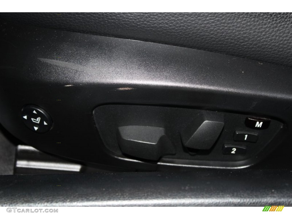 2010 3 Series 328i Convertible - Jet Black / Black photo #30