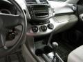 Classic Silver Metallic - RAV4 4WD Photo No. 22