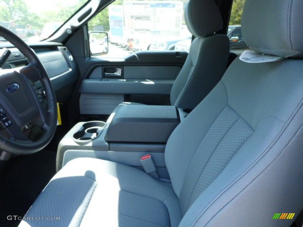 2013 Ford F150 XLT SuperCab 4x4 Front Seat Photos