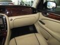 Ebony Black - XJ Vanden Plas Photo No. 35