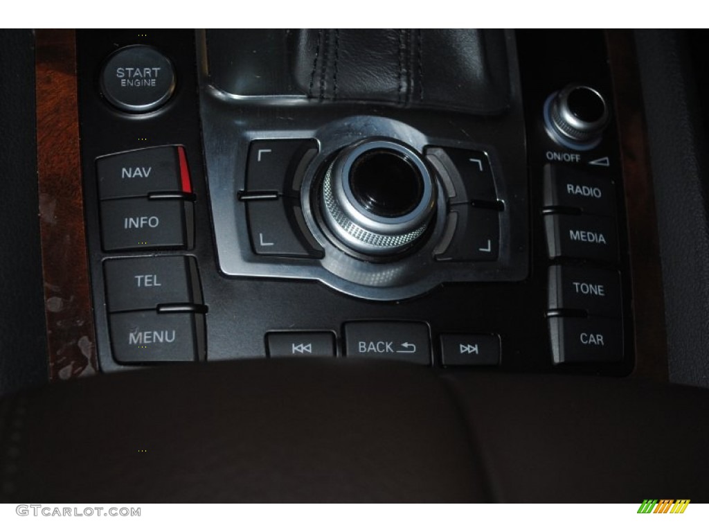 2012 Audi Q7 3.0 TDI quattro Controls Photo #81861108