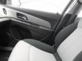 Summit White - Cruze LS Photo No. 28