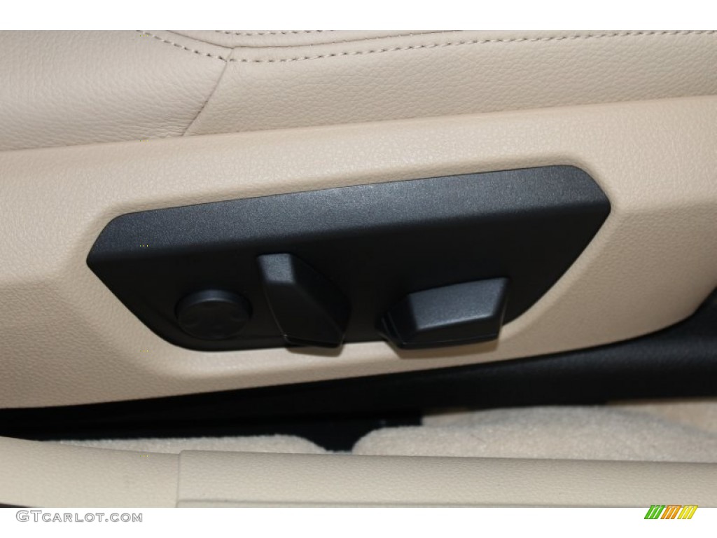 2013 3 Series 320i Sedan - Mineral White Metallic / Venetian Beige photo #36