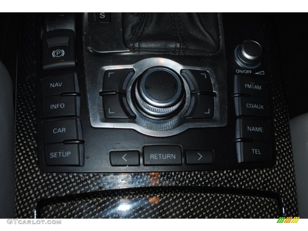 2007 S6 5.2 quattro Sedan - Ibis White / Silver photo #31