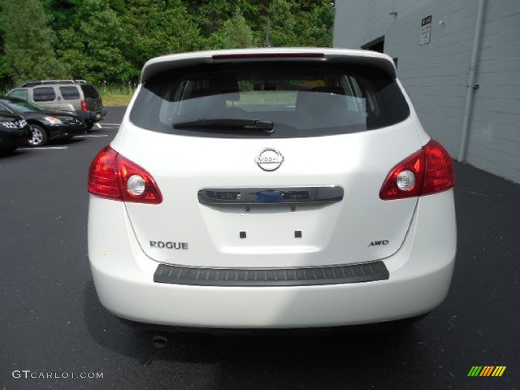 2011 Rogue S AWD - Pearl White / Black photo #4