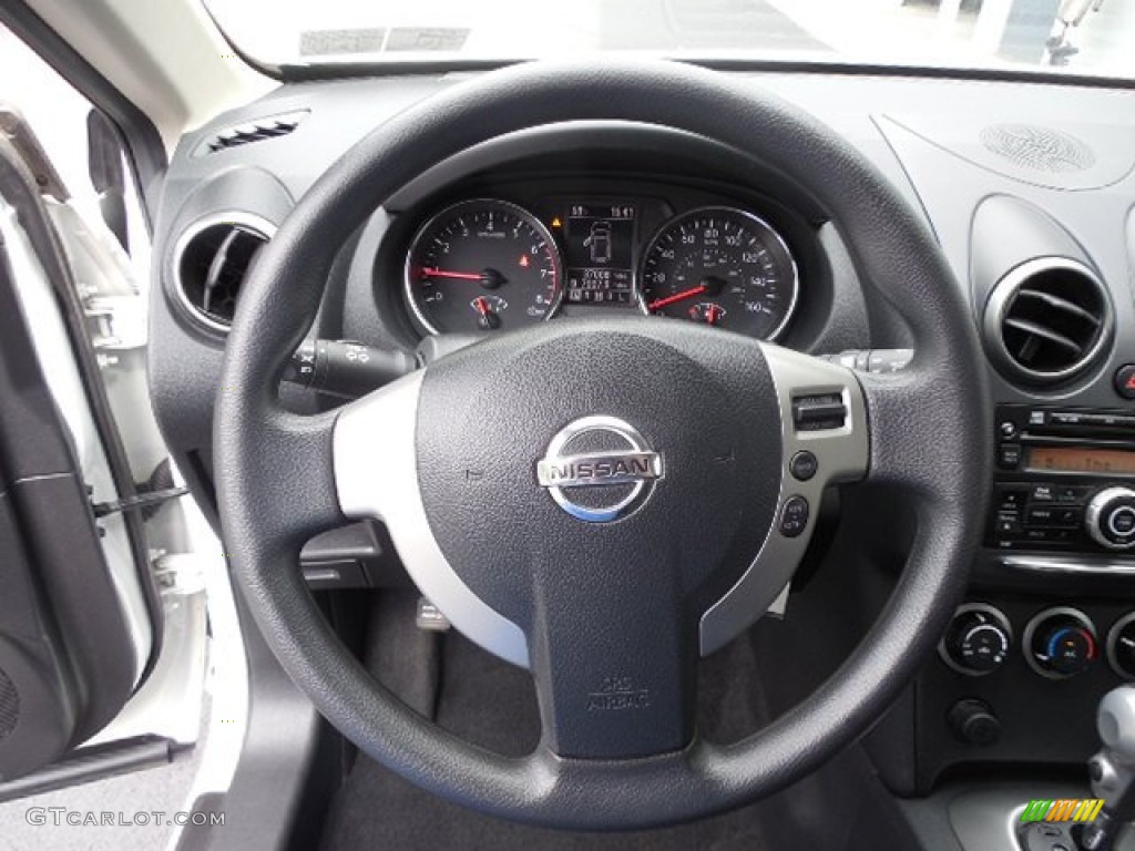 2011 Rogue S AWD - Pearl White / Black photo #10