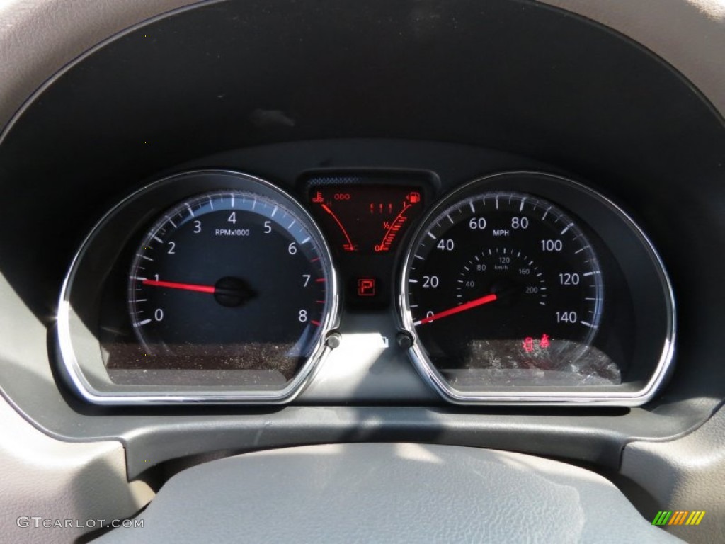 2014 Nissan Versa 1.6 SV Sedan Gauges Photo #81864733