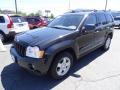 Brilliant Black Crystal Pearl - Grand Cherokee Laredo 4x4 Photo No. 8