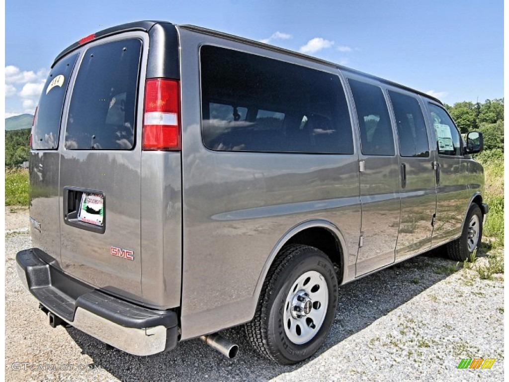 2013 Savana Van LT 1500 AWD Passenger - Steel Gray Metallic / Medium Pewter photo #7