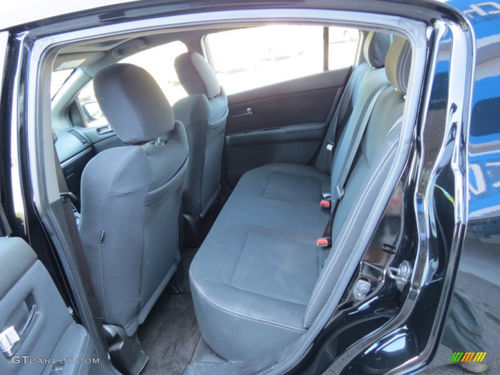2011 Nissan Sentra SE-R Rear Seat Photo #81866772