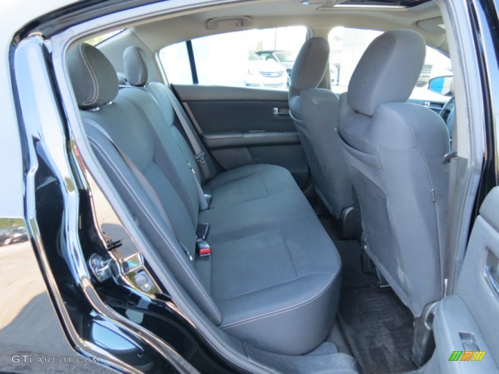 2011 Nissan Sentra SE-R Rear Seat Photo #81866802